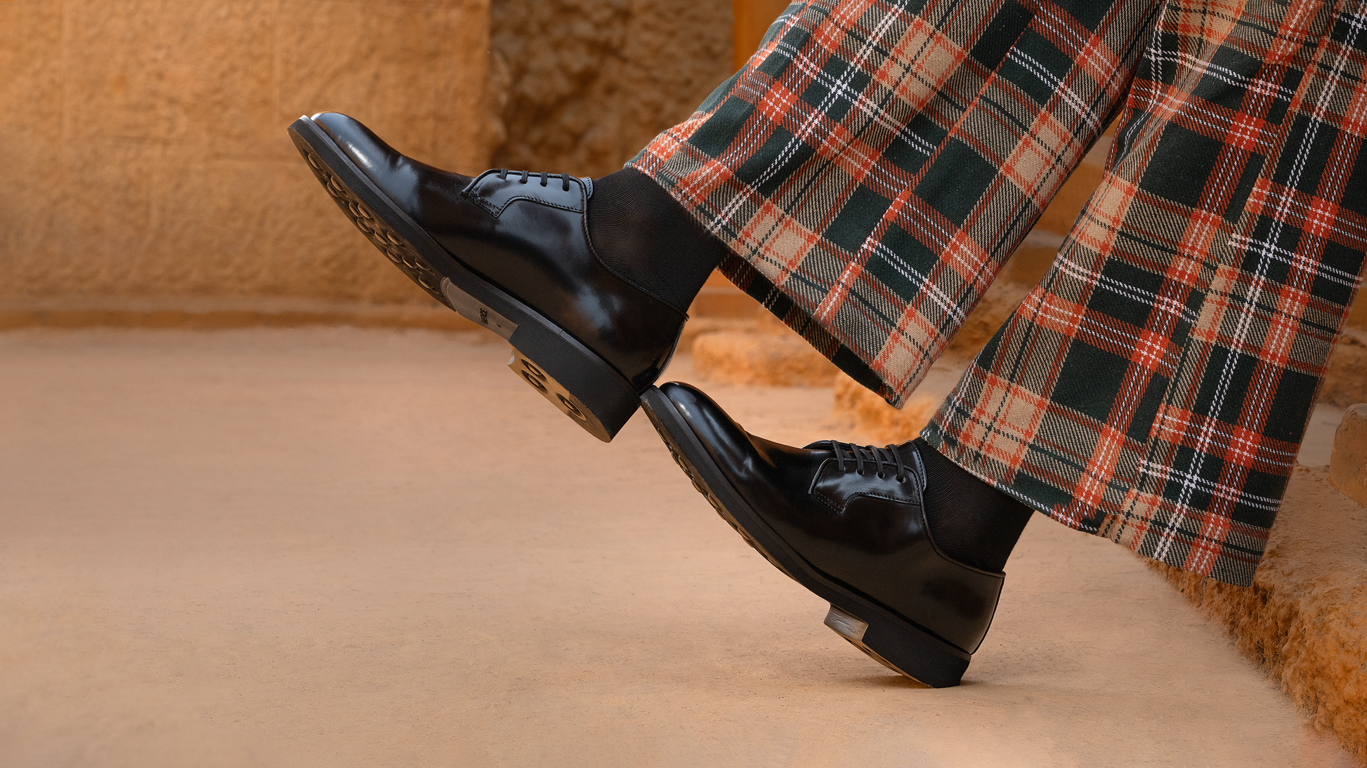 premium black derby shoes​