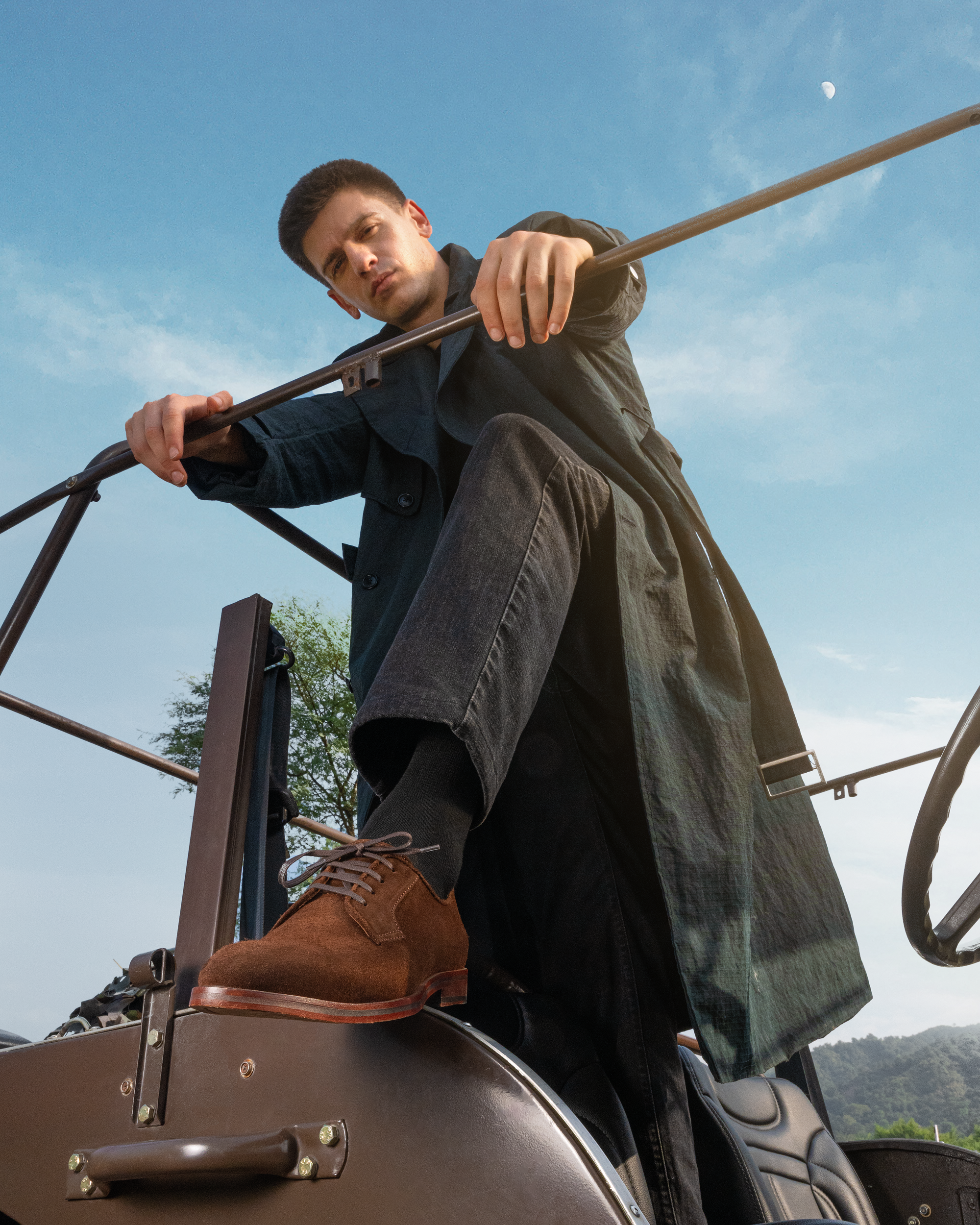 men in brown derby shoes